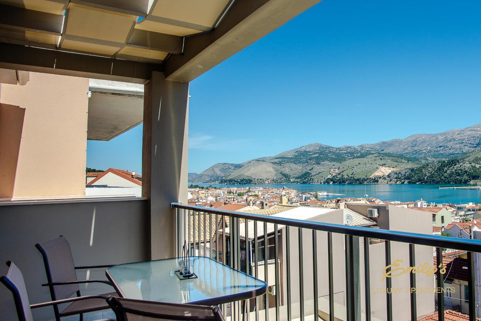 Emily'S Luxury Apartments Argostoli  Zewnętrze zdjęcie