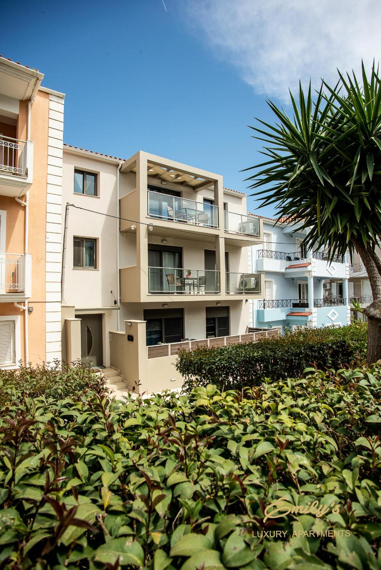 Emily'S Luxury Apartments Argostoli  Zewnętrze zdjęcie