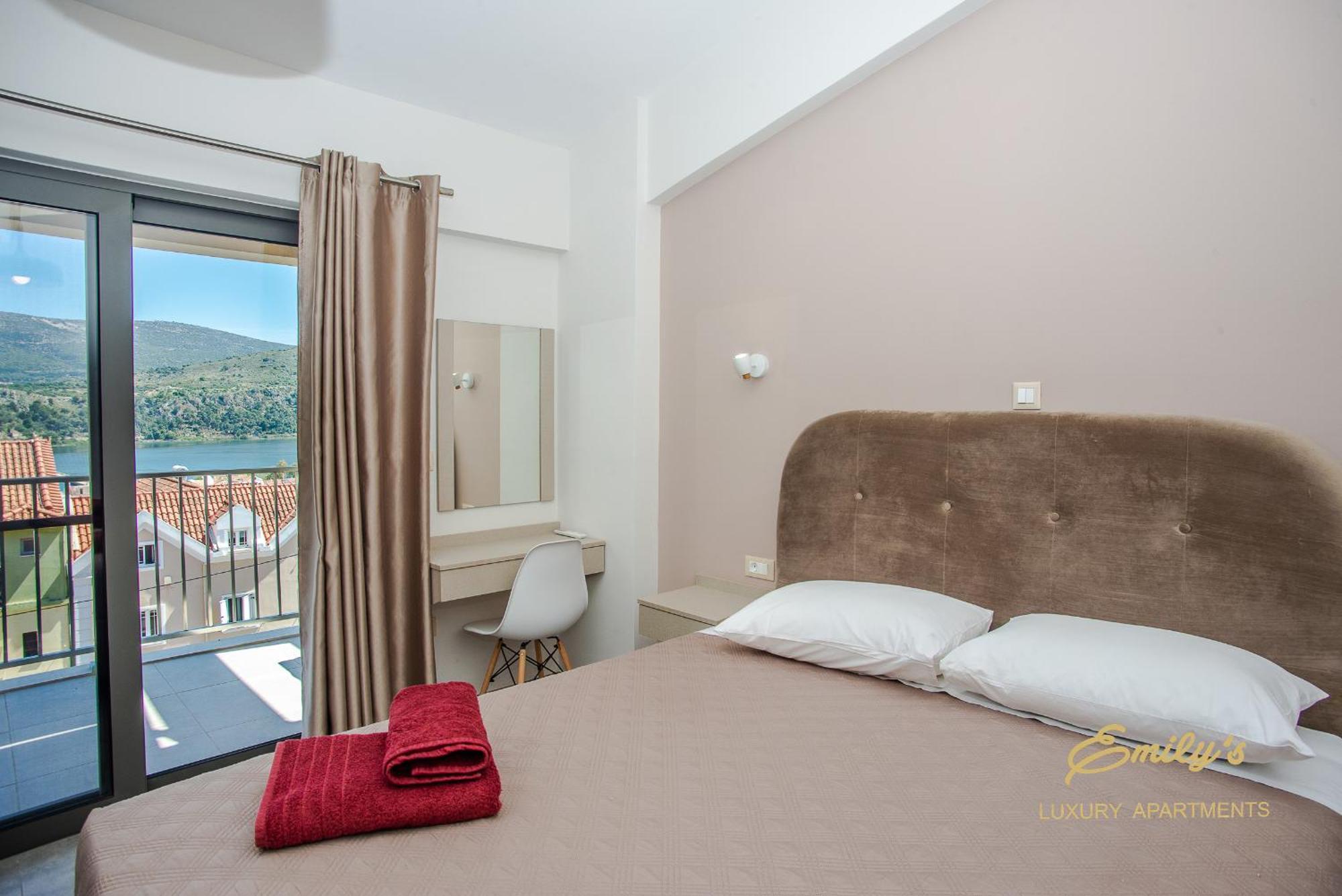 Emily'S Luxury Apartments Argostoli  Zewnętrze zdjęcie