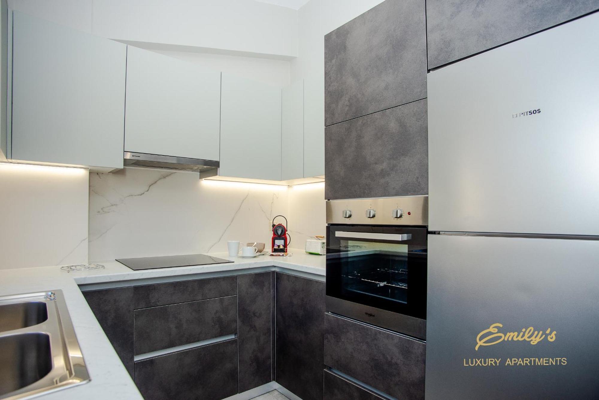 Emily'S Luxury Apartments Argostoli  Zewnętrze zdjęcie
