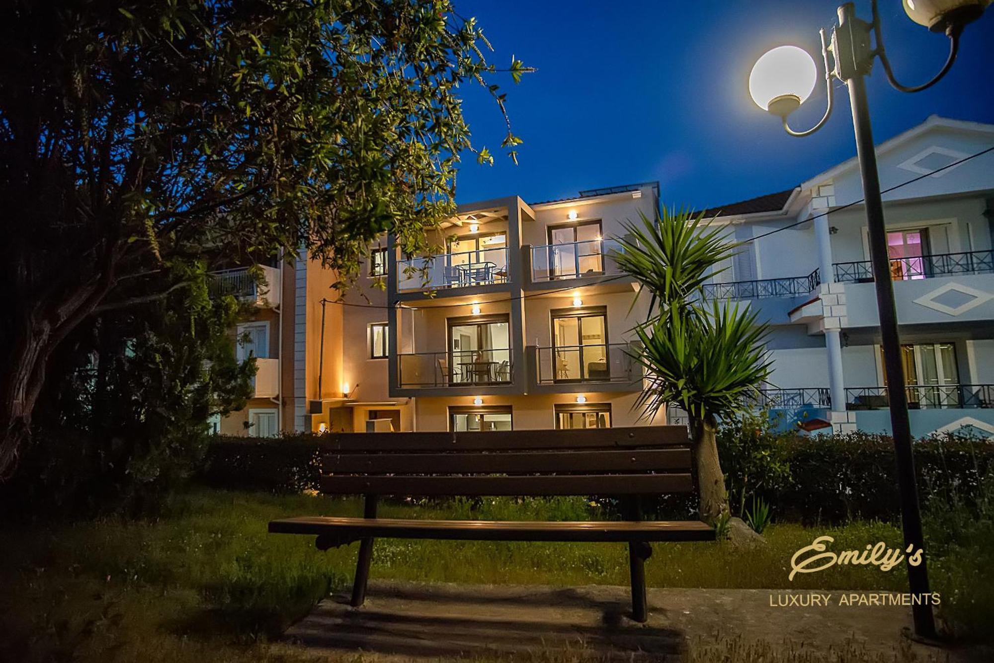 Emily'S Luxury Apartments Argostoli  Zewnętrze zdjęcie