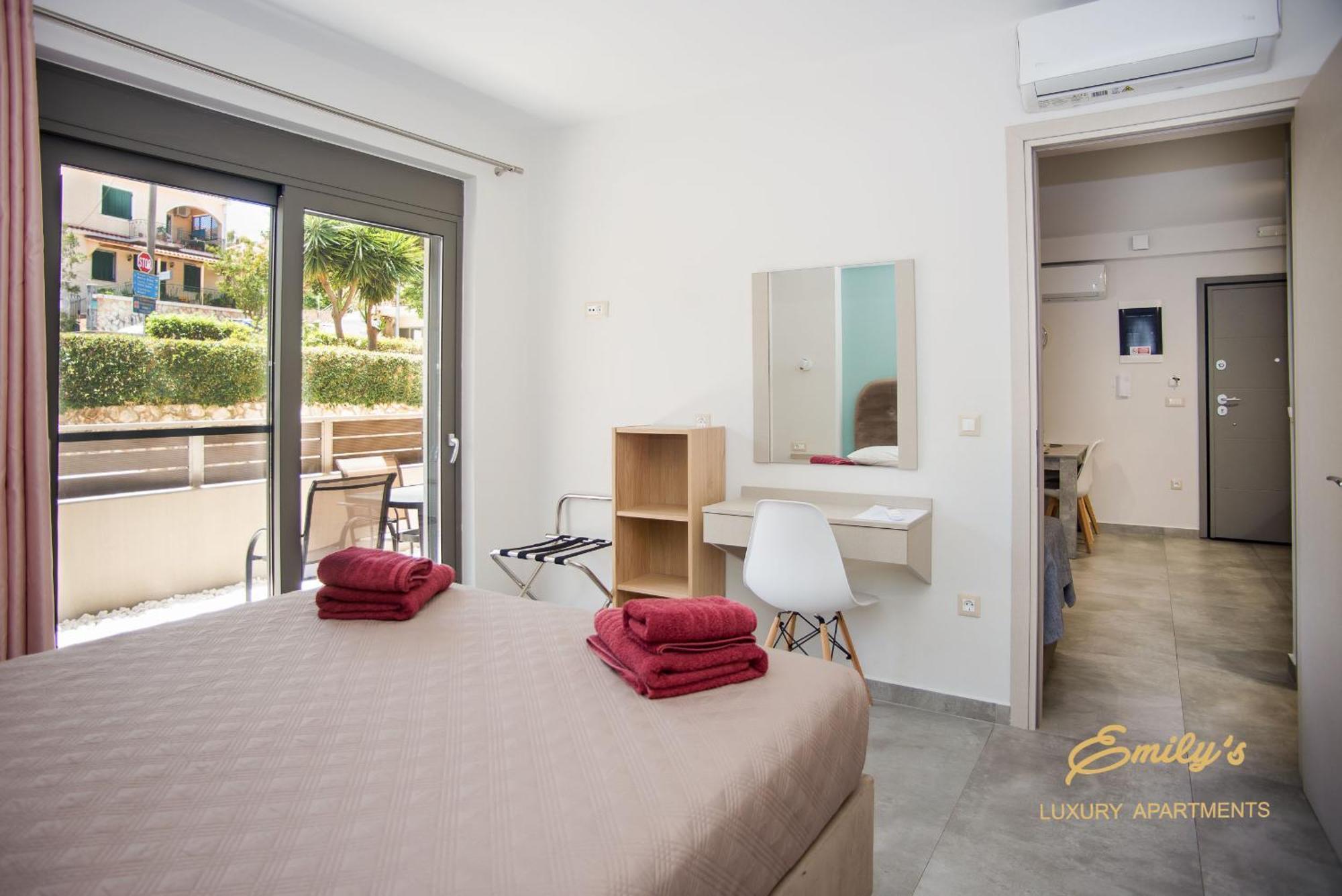 Emily'S Luxury Apartments Argostoli  Zewnętrze zdjęcie