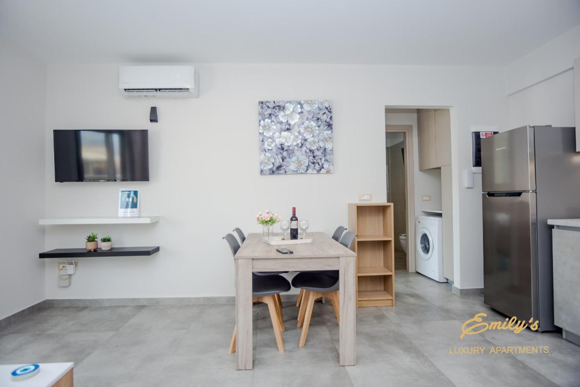 Emily'S Luxury Apartments Argostoli  Zewnętrze zdjęcie
