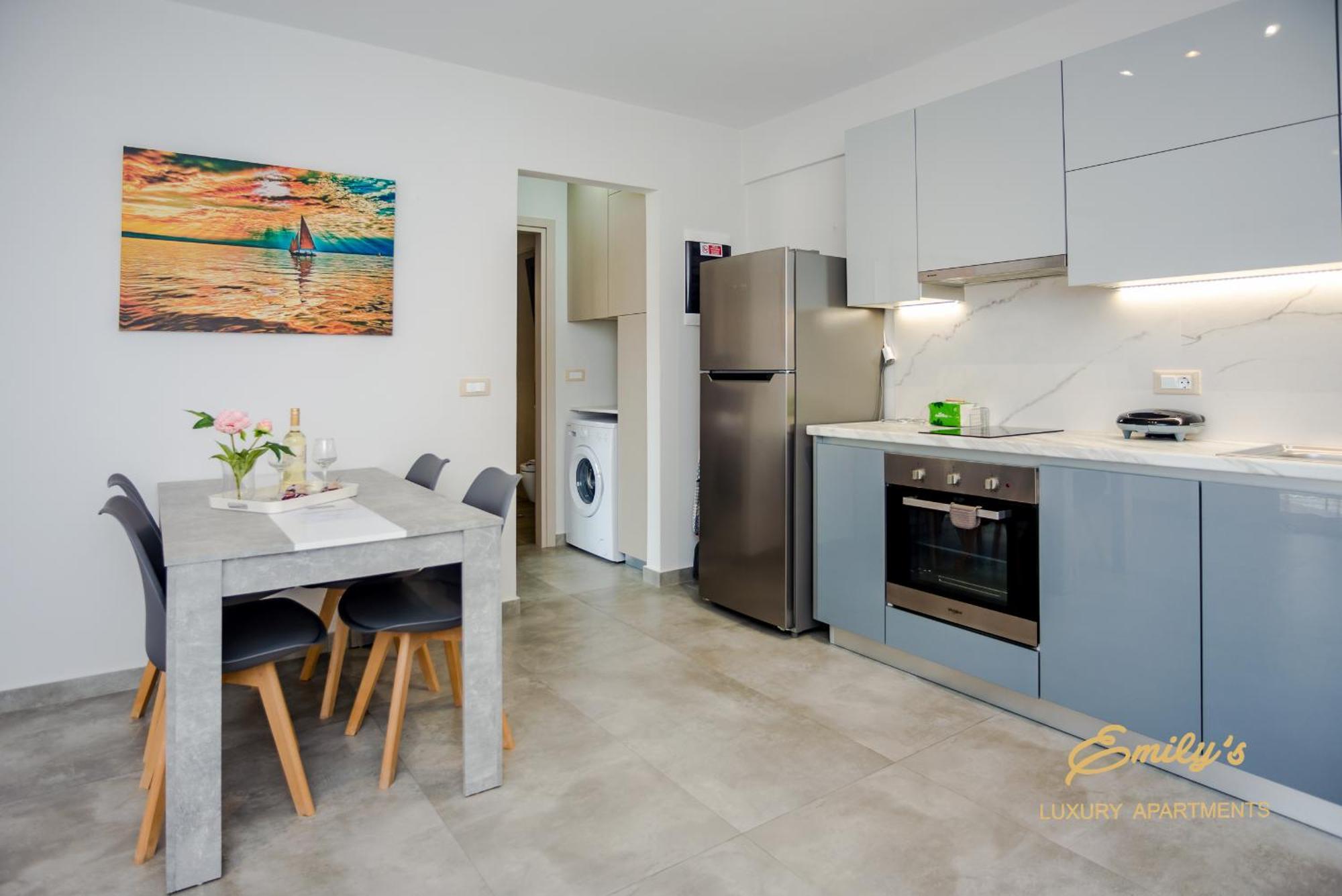 Emily'S Luxury Apartments Argostoli  Zewnętrze zdjęcie