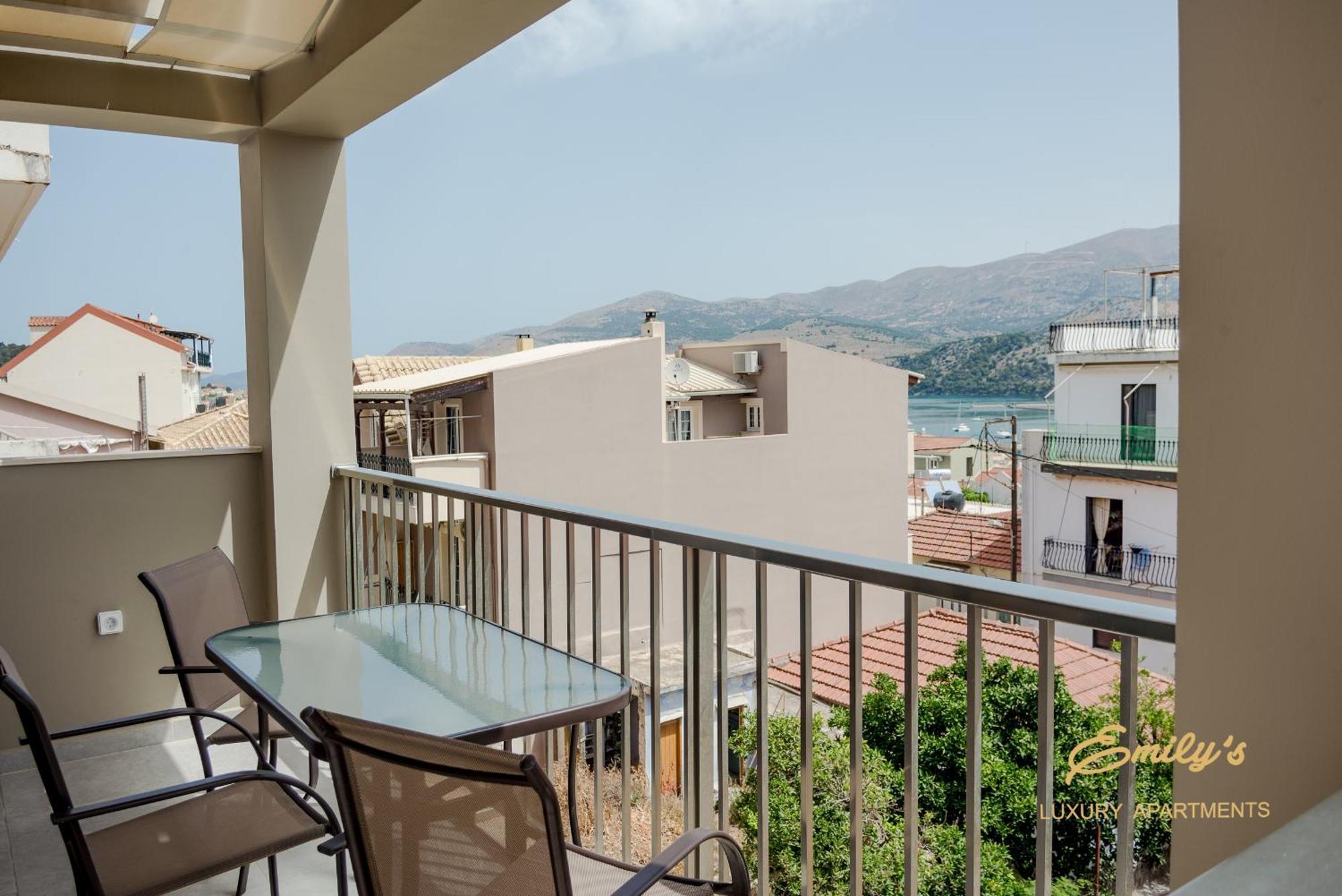 Emily'S Luxury Apartments Argostoli  Zewnętrze zdjęcie