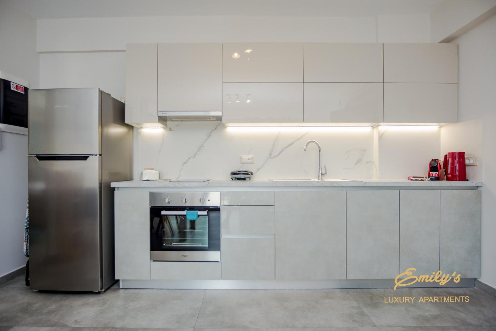 Emily'S Luxury Apartments Argostoli  Zewnętrze zdjęcie